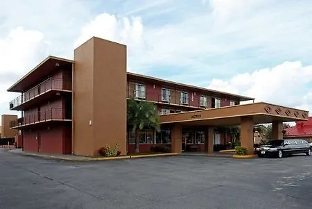 Travelodge By Wyndham Orlando At Heart Of International Drive
